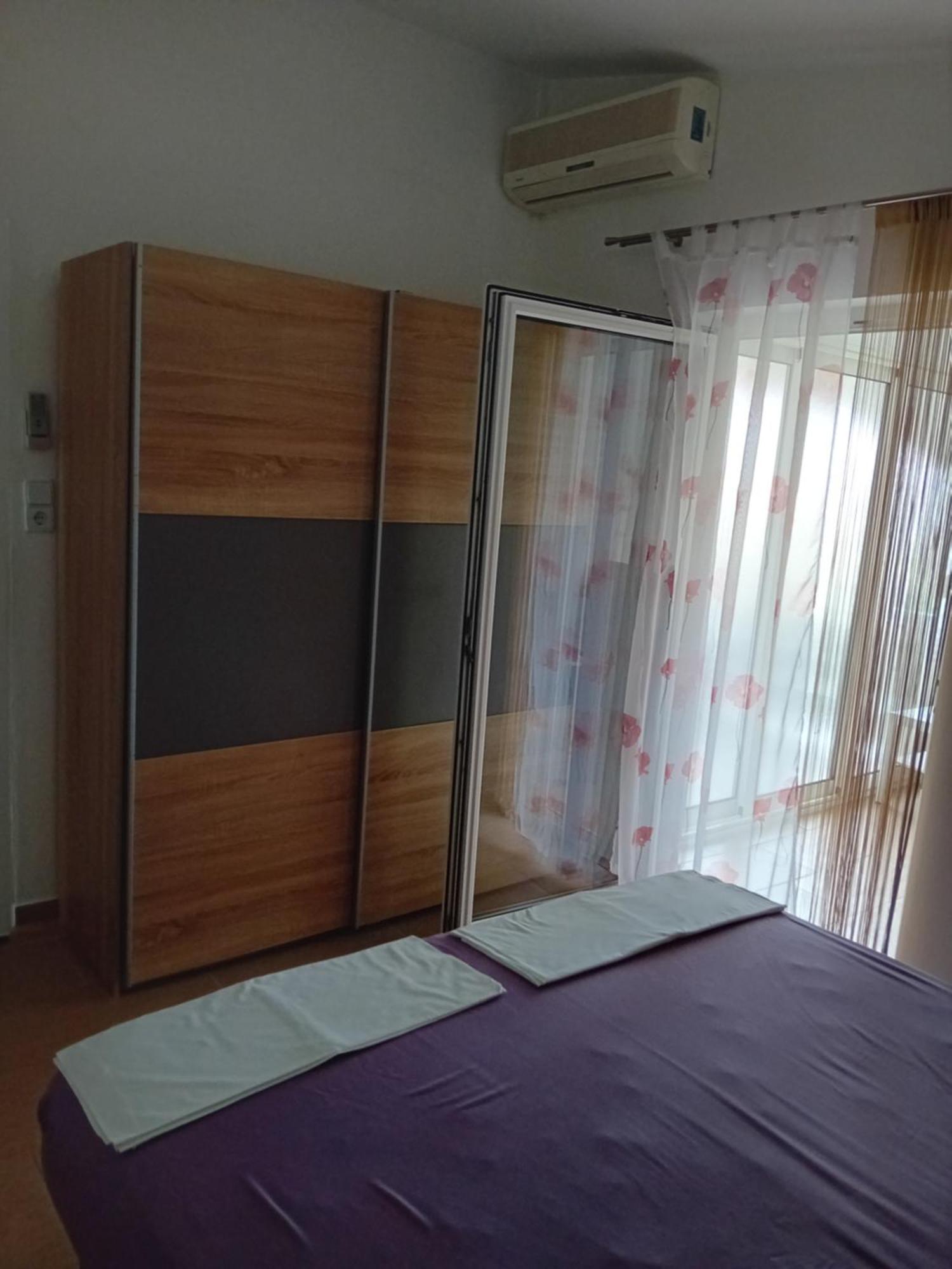 Apatmani Peternel Apartment วีร์ ภายนอก รูปภาพ