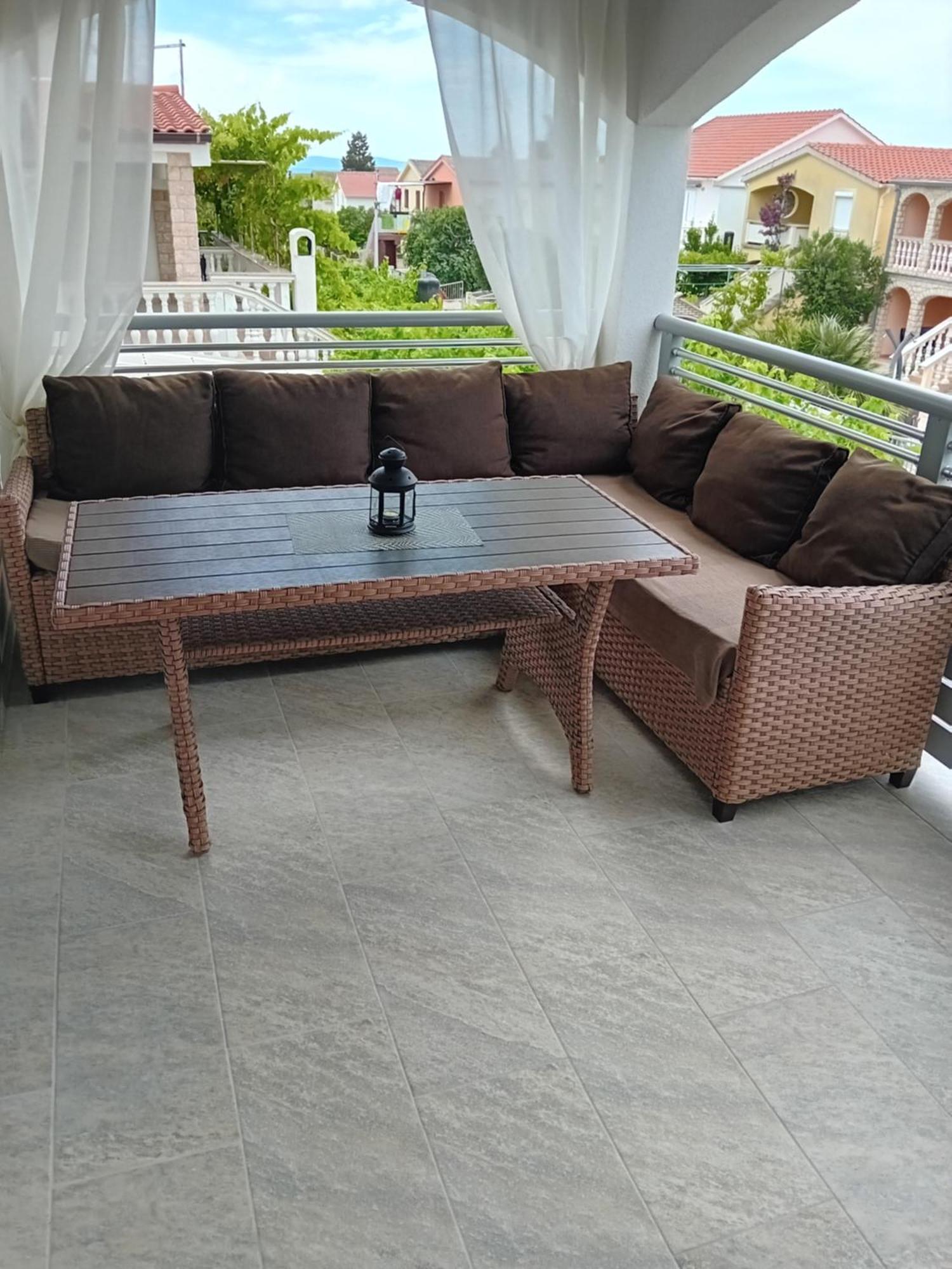 Apatmani Peternel Apartment วีร์ ภายนอก รูปภาพ